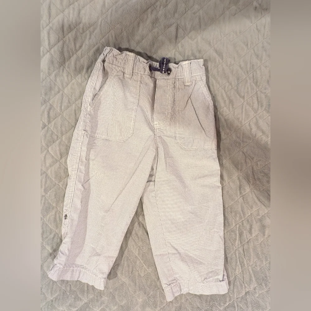 GAP 12-18M Navy and Gray Raglan Shirt with Pants Set